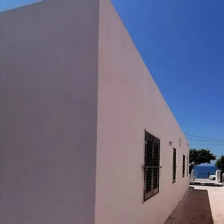 Ad Un Passo Dal Mare * Petrosino